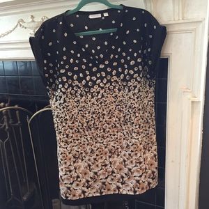 New York and Company Black and Floral Tunic